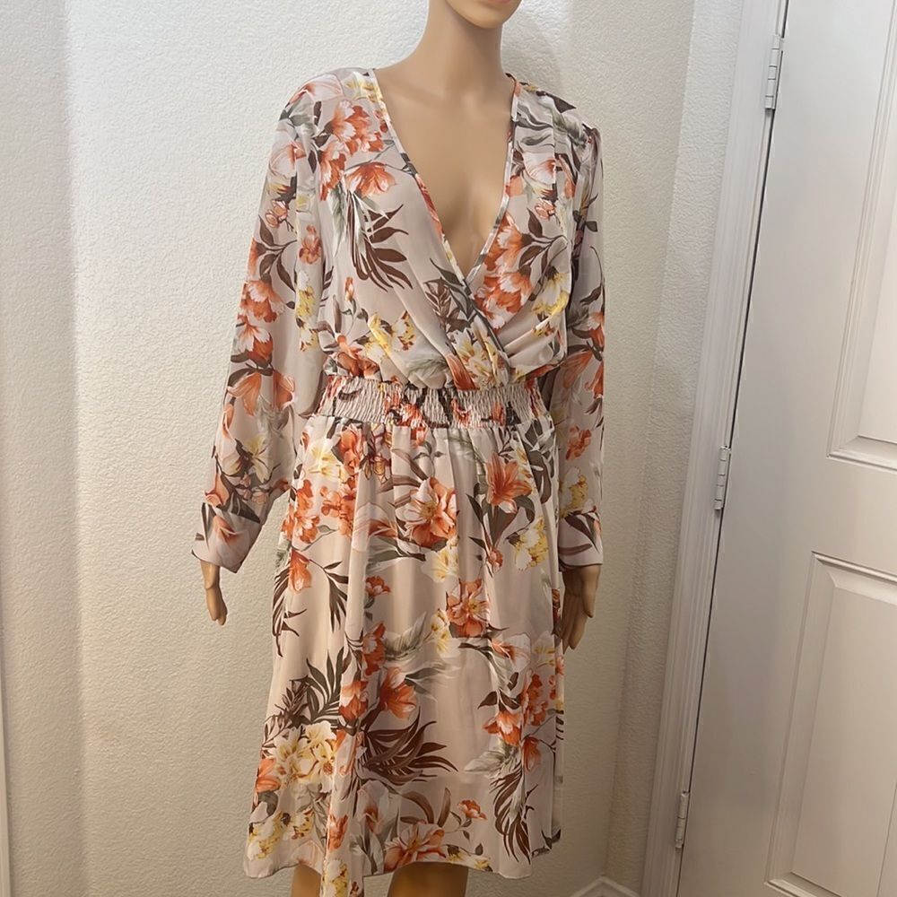 Enfocus Dress Size 14P V Neck Floral Long Sleeve Sheer Lined Skirt Elastic Waist - Picture 3 of 11